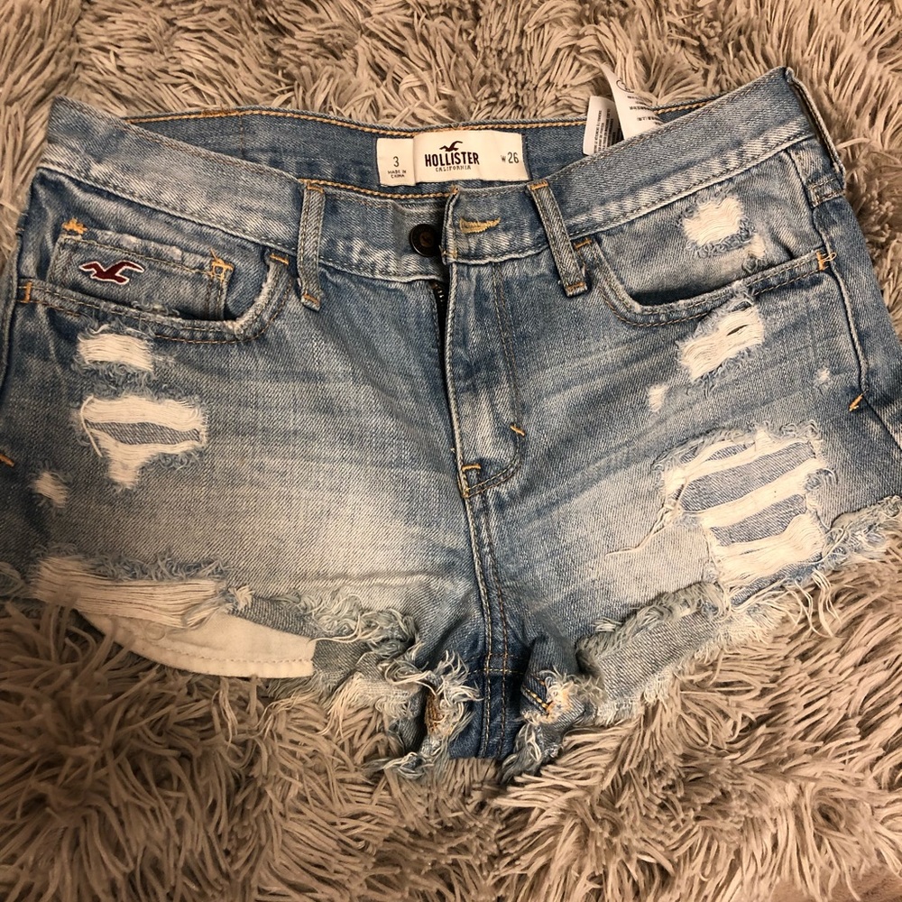 Hollister Shorts!